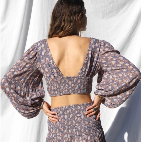 Jen's Pirate Booty Getaway Crop Top in Wildflower Stonewash NWT Size XS - Picture 3 of 4